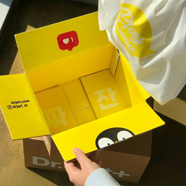 Shipping Material Design