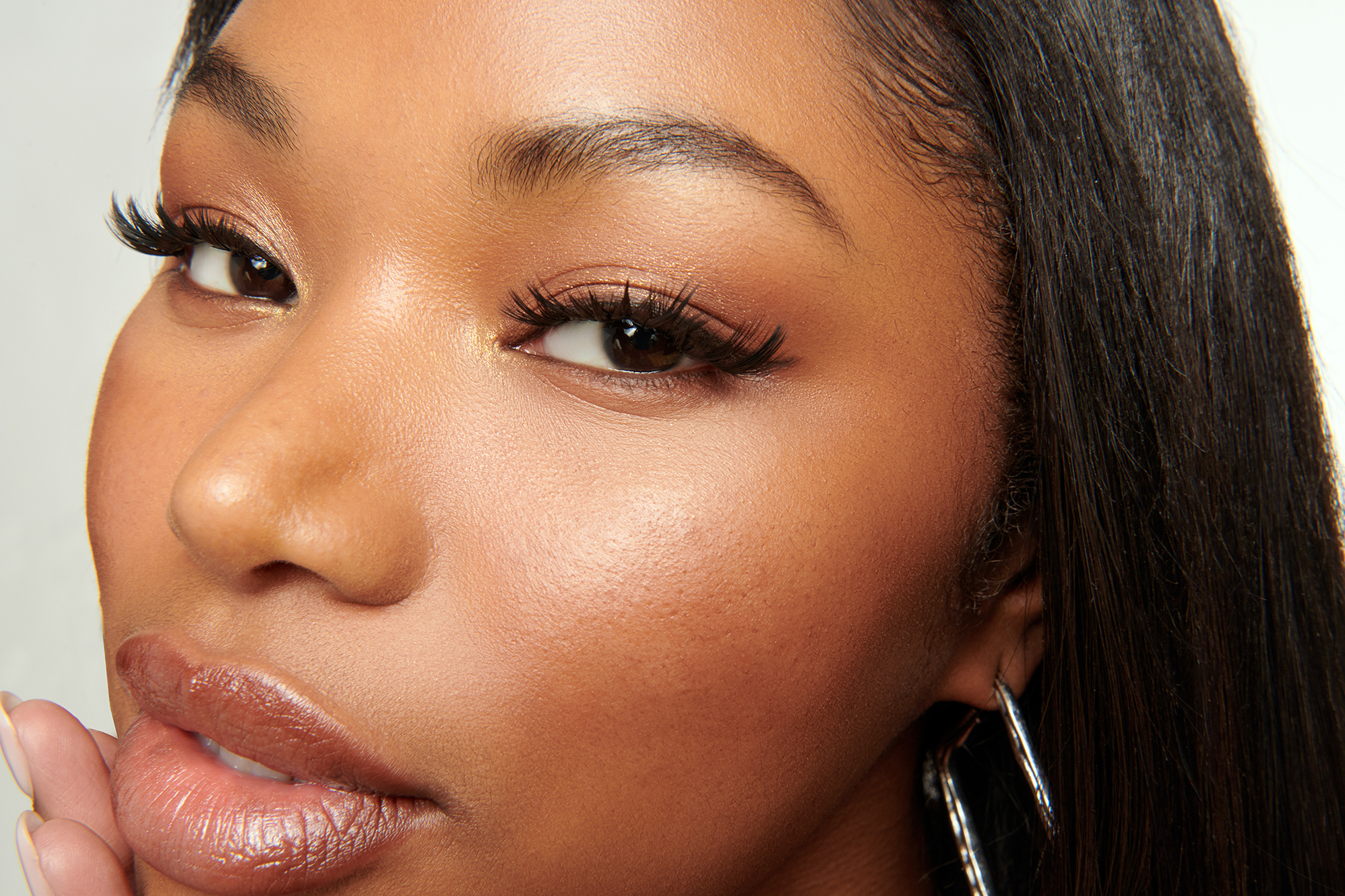 Kiss_KLCTK02_LashPortfolioShoot_Model_Tori_104961_11.20.2025